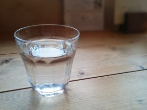 引き寄せの法則の原理〜引き寄せのコップとガスバーナーとじょうろ〜